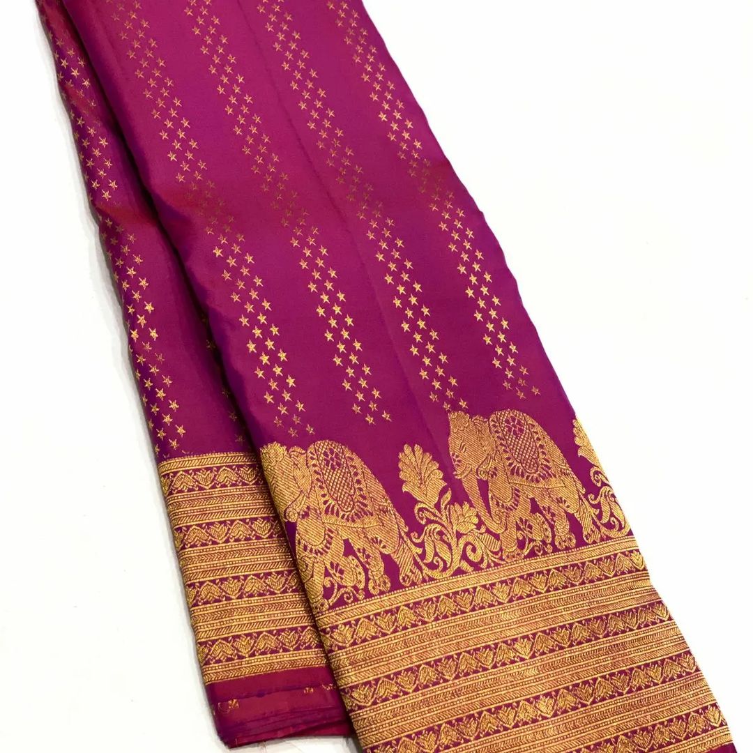 Desirable Dark Pink Soft Banarasi Silk Saree With cBlouse Piece