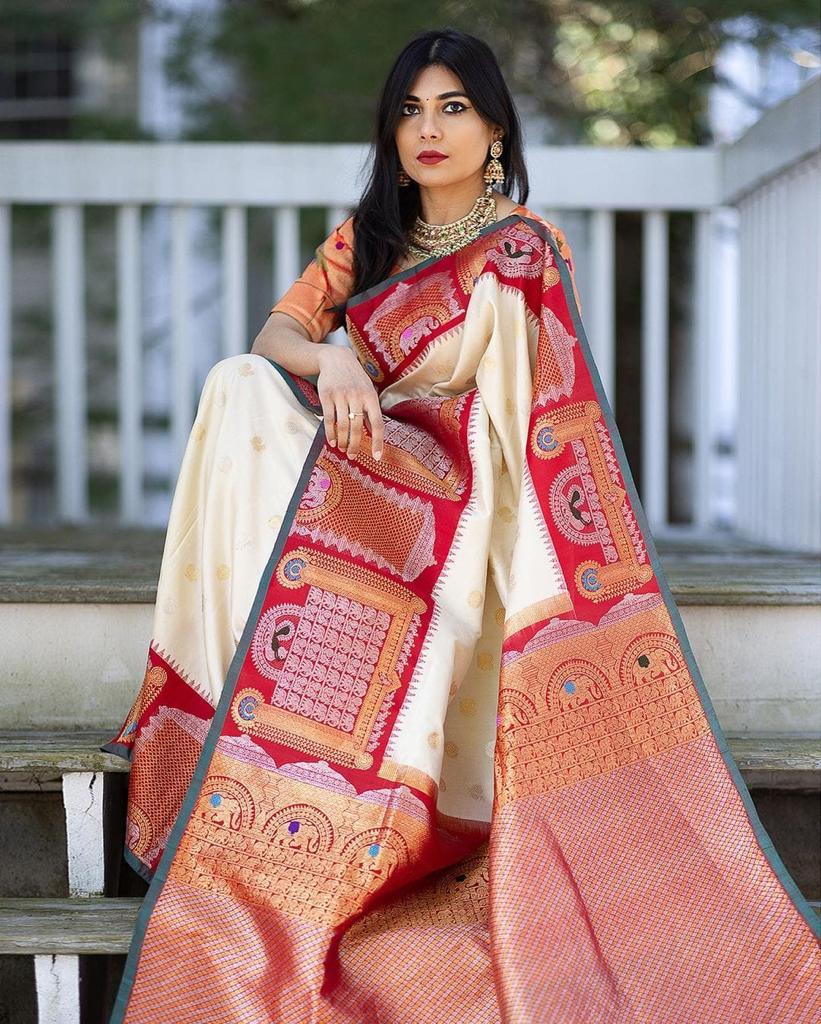 Evocative Off White Soft Banarasi Silk Saree With Exuberant Blouse Piece