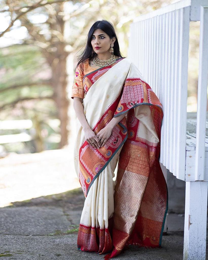 Evocative Off White Soft Banarasi Silk Saree With Exuberant Blouse Piece