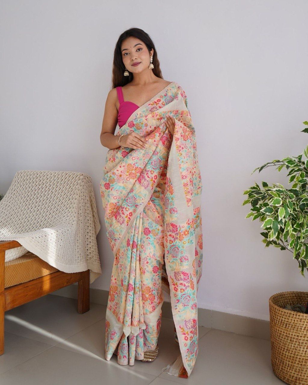 Beauteous Beige Pashmina saree With Splendorous Blouse Piece