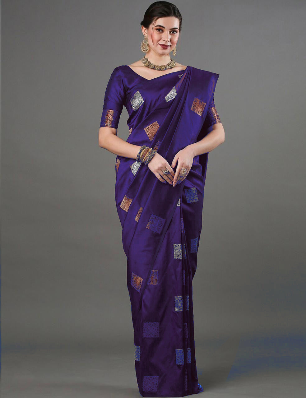 Wonderful Purple Soft Banarasi Silk Saree With Quintessential Blouse Piece