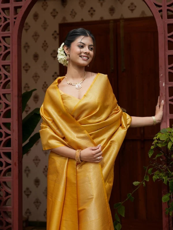 Prettiest Yellow Soft Silk Saree With Delectable Blouse Piece