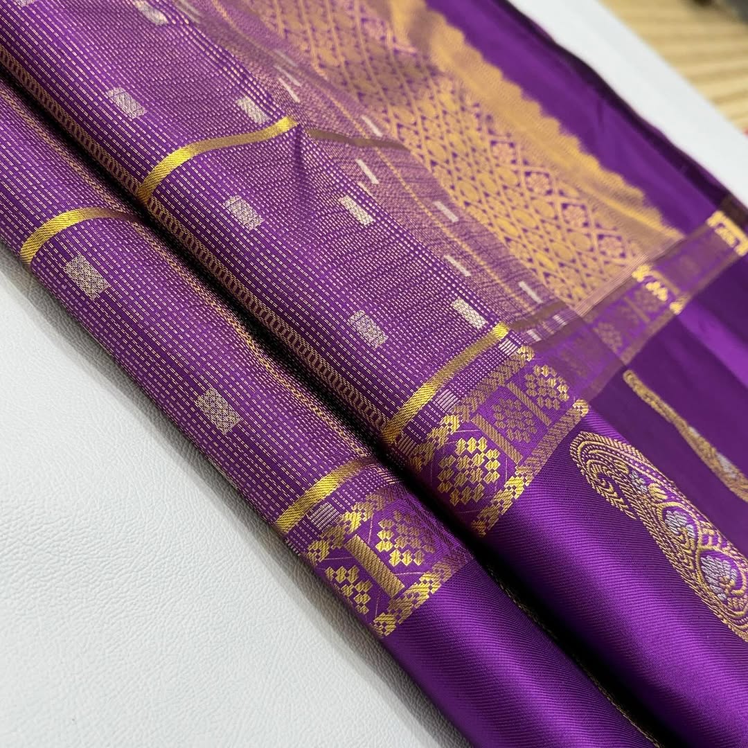 Embrocation Purple Soft Banarasi Silk Saree With Wonderful Blouse Piece