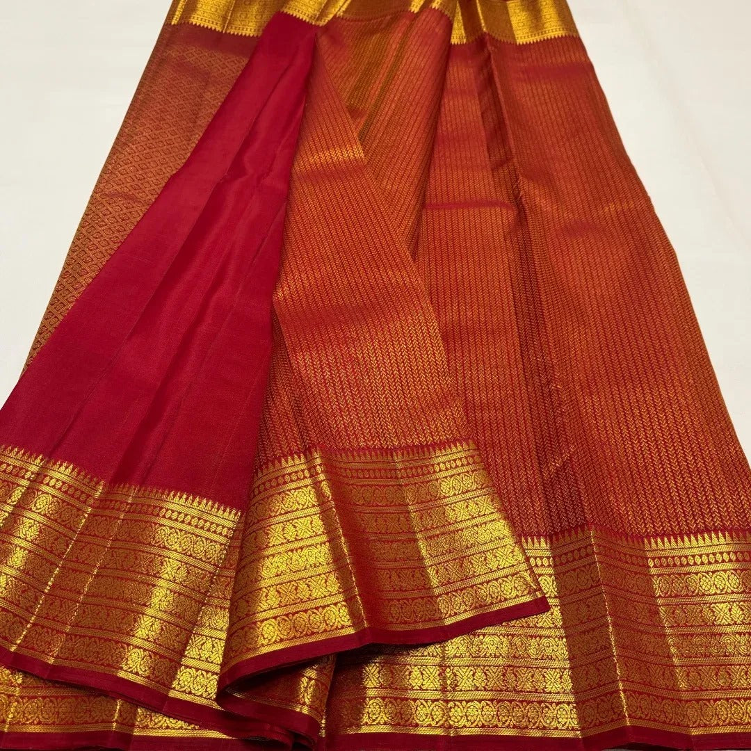 Designer Red Soft Banarasi Silk Saree With Impressive Blouse Piece