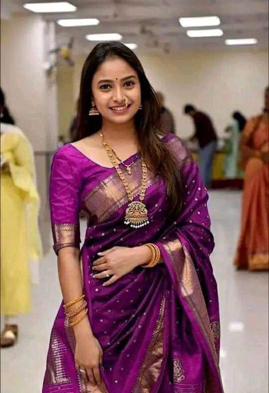 Inspiring Purple Soft Silk Saree With Entrancing Blouse Piece