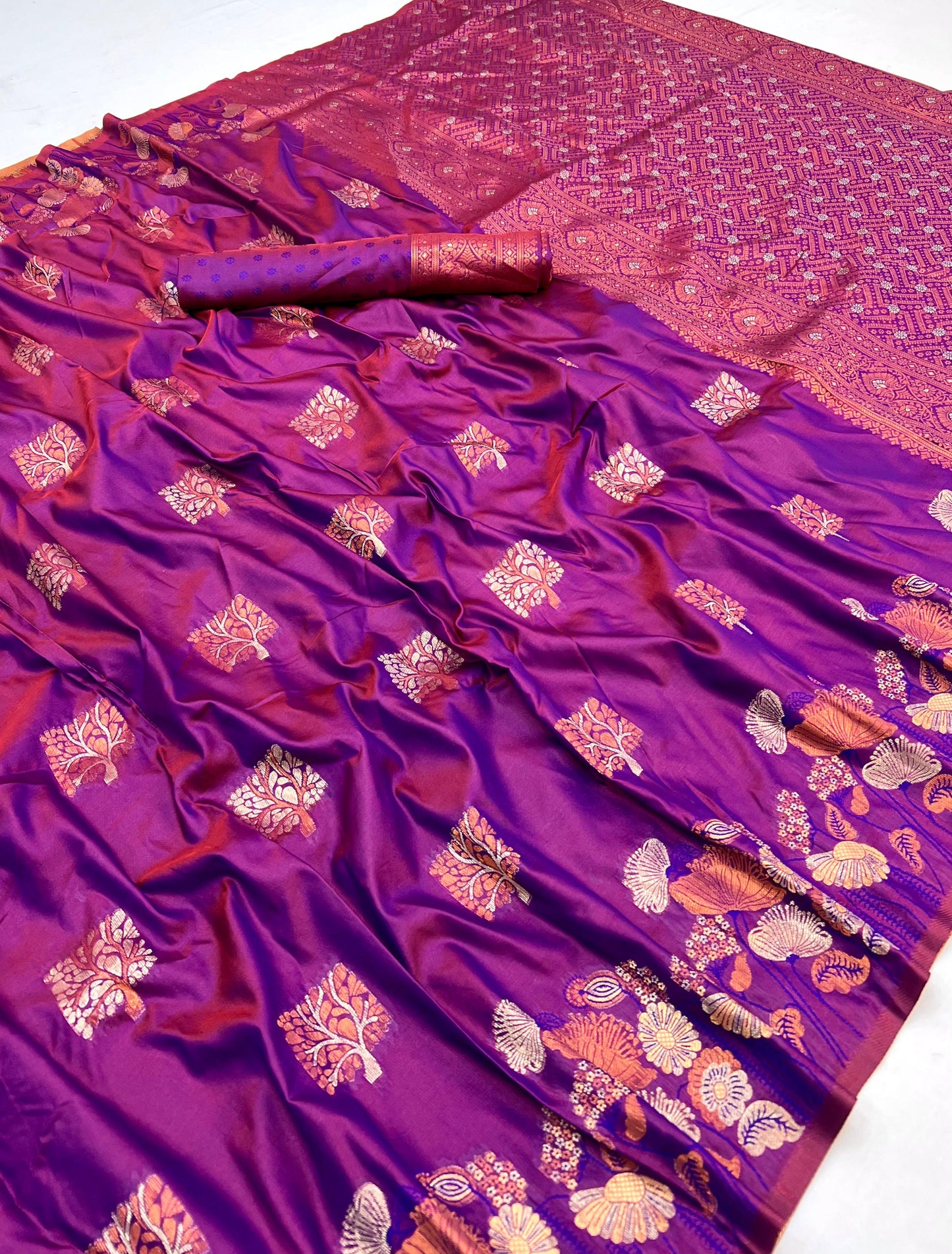 Lassitude Dark Purple Soft Banarasi Silk Saree With Lissome Blouse Piece