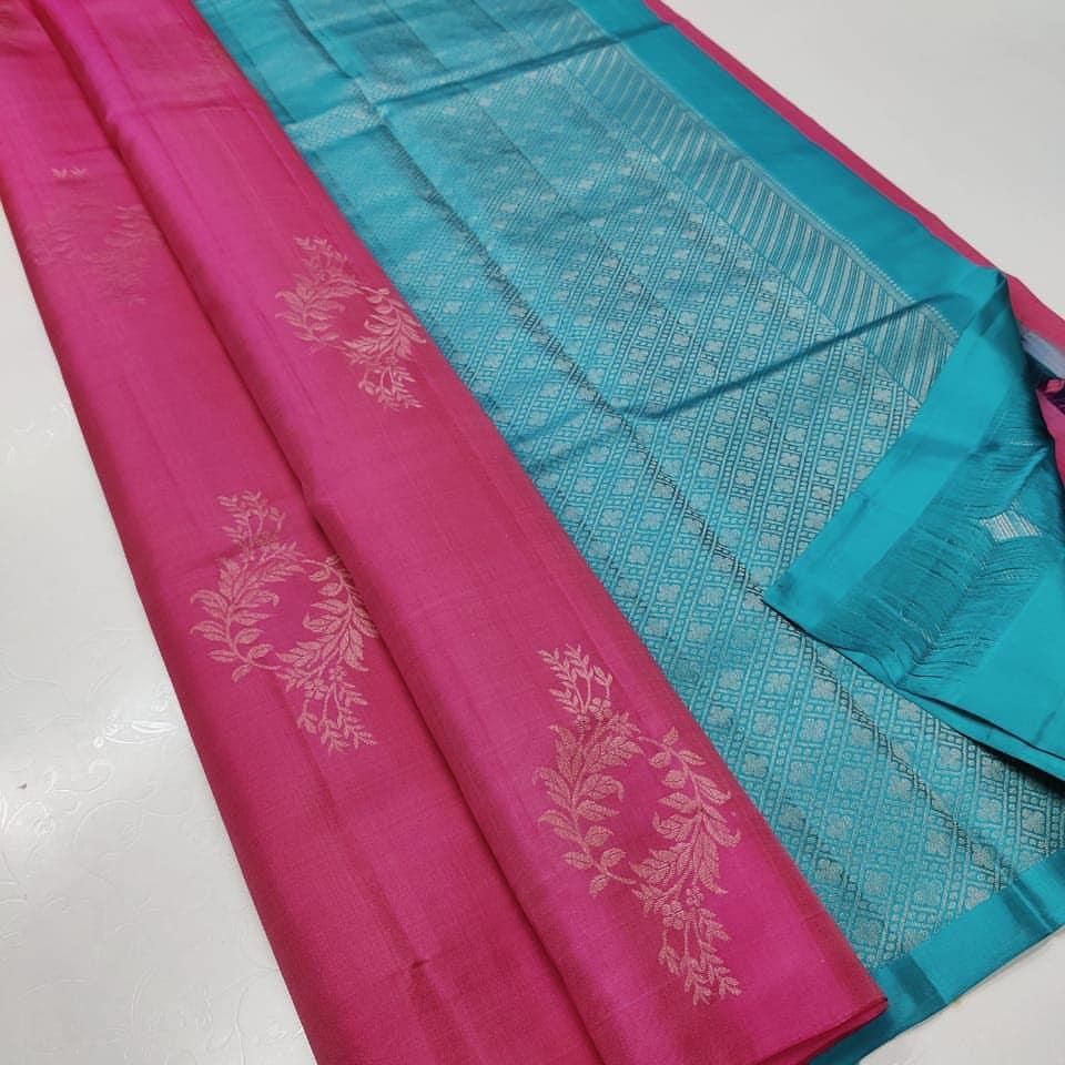 Exquisite Pink Soft Silk Saree With Profuse Blouse Piece